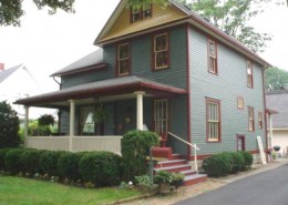 Victorian in Sylvania Ohio colors